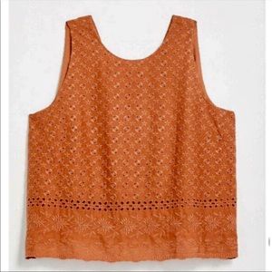 Moving Sale 🏡 NWT Loft Eyelet Shell Tank
